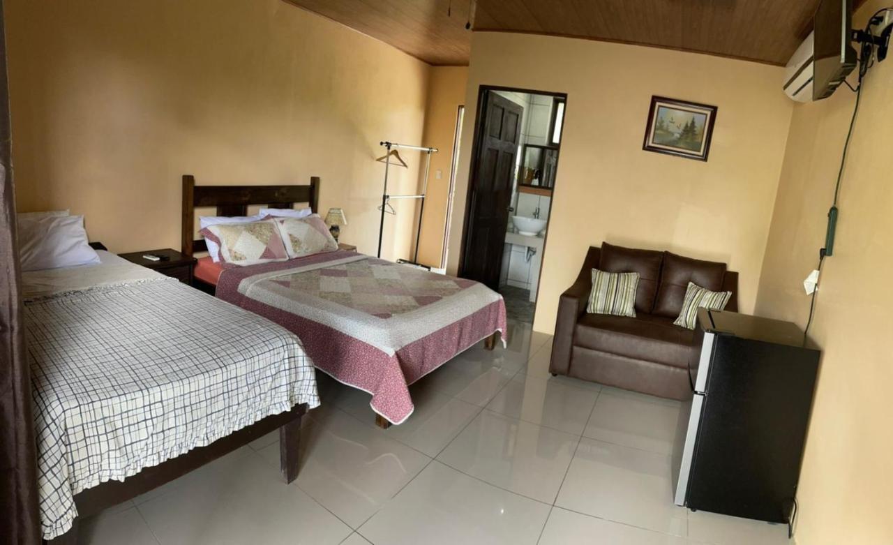 Aunty Arenal Lodge La Fortuna Exteriér fotografie